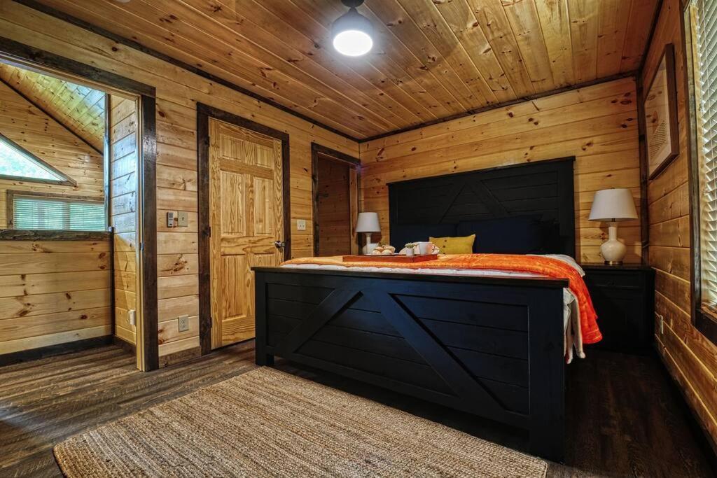 Adventure Retreat/Cabin/Pool+Hot Tub/Game Room+Theater Sevierville Esterno foto
