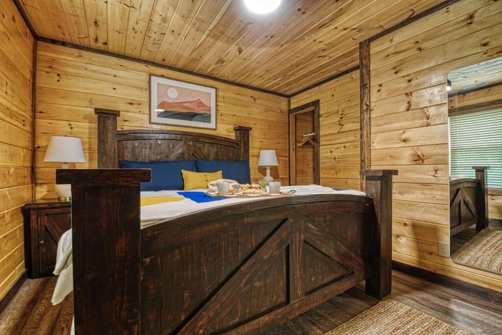Adventure Retreat/Cabin/Pool+Hot Tub/Game Room+Theater Sevierville Esterno foto